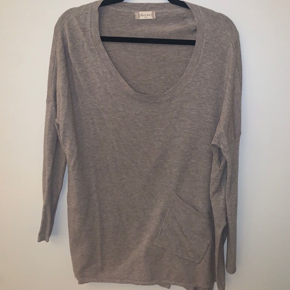 LONG SWEATER